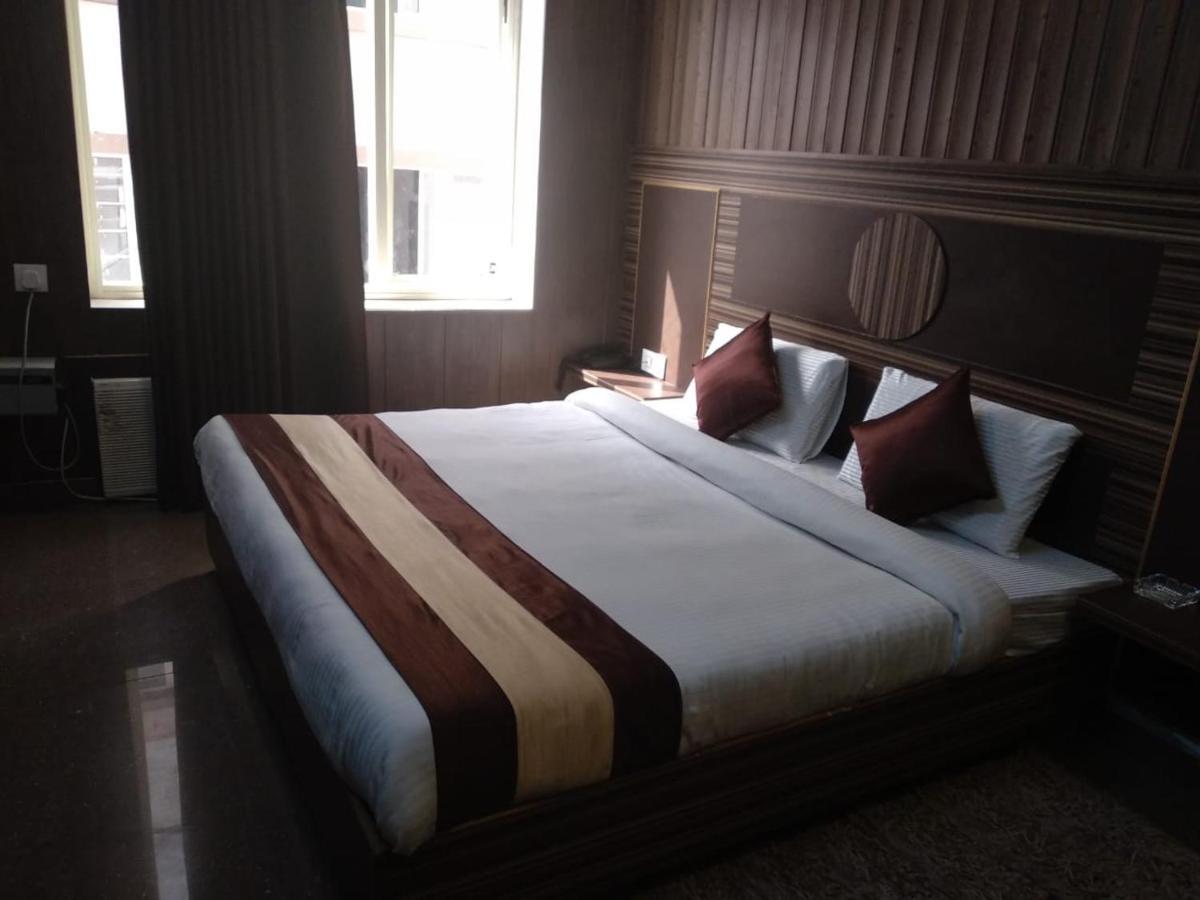 Hotel Pardesi Haridwār Buitenkant foto