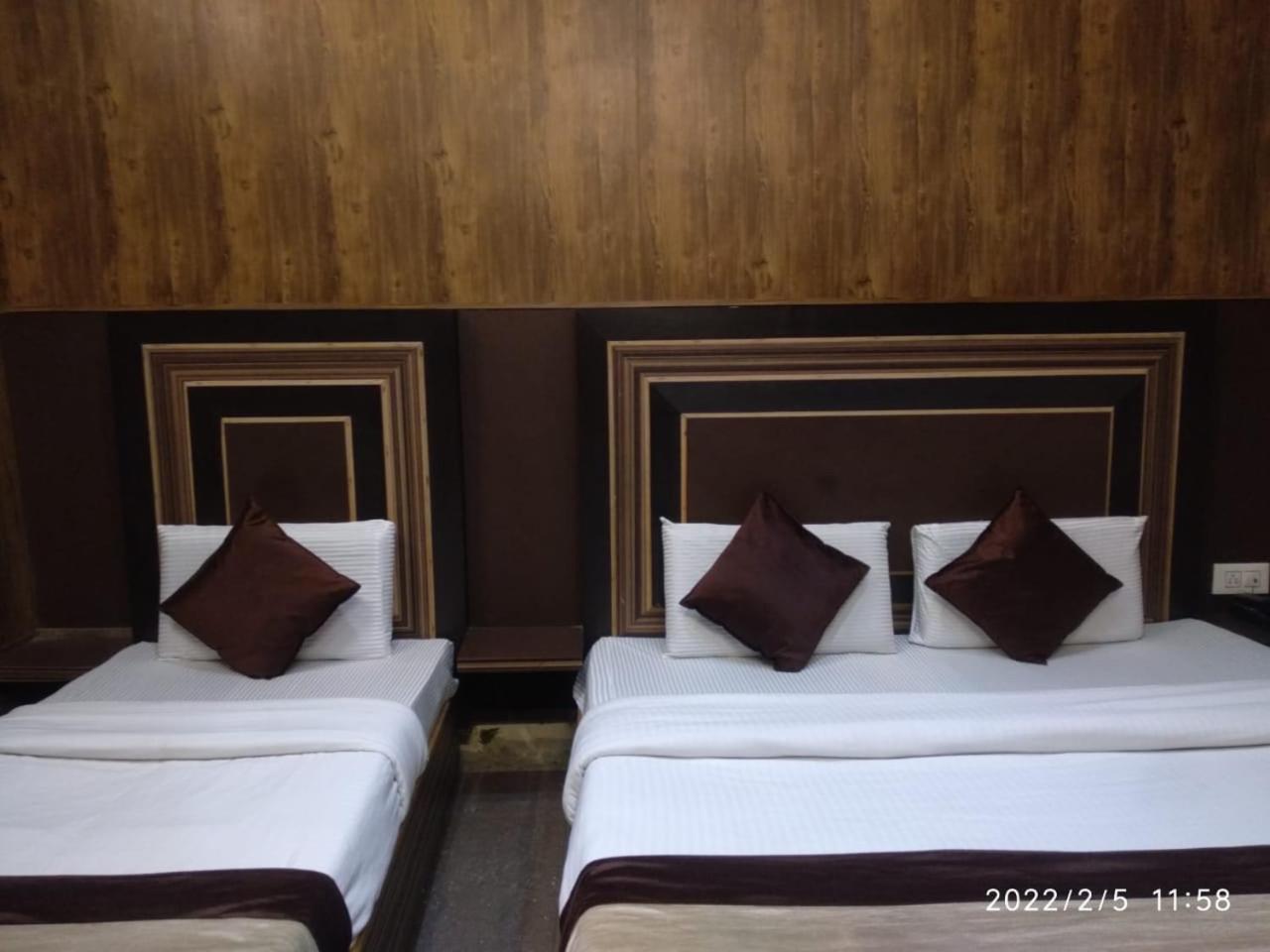 Hotel Pardesi Haridwār Buitenkant foto