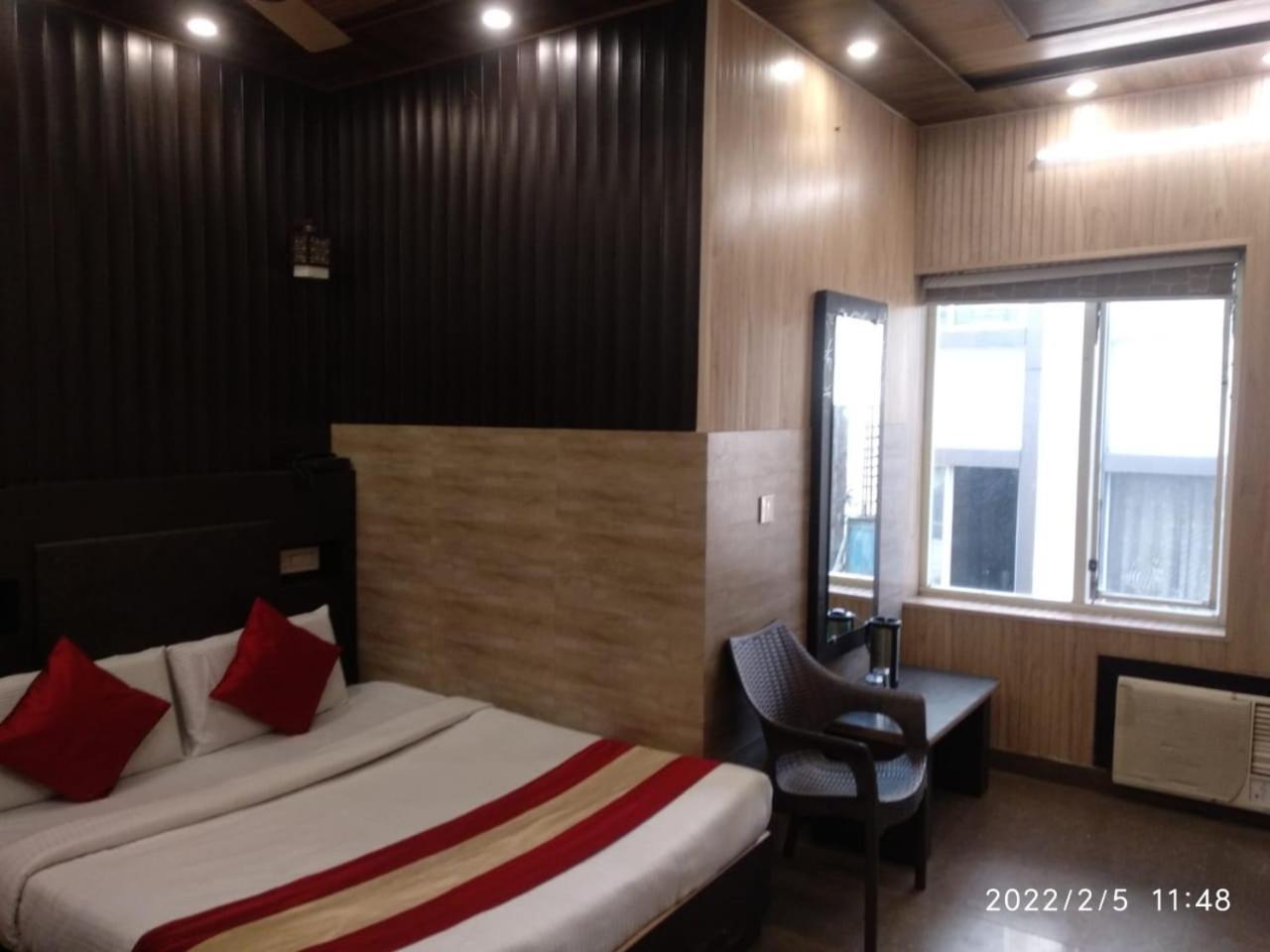 Hotel Pardesi Haridwār Buitenkant foto